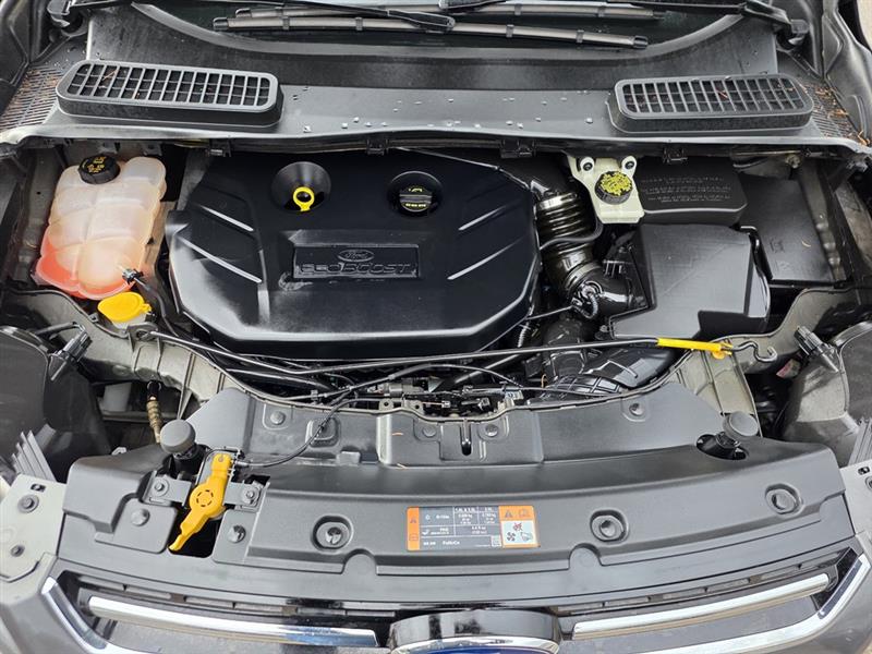 Ford Escape Titanium 4WD 2015