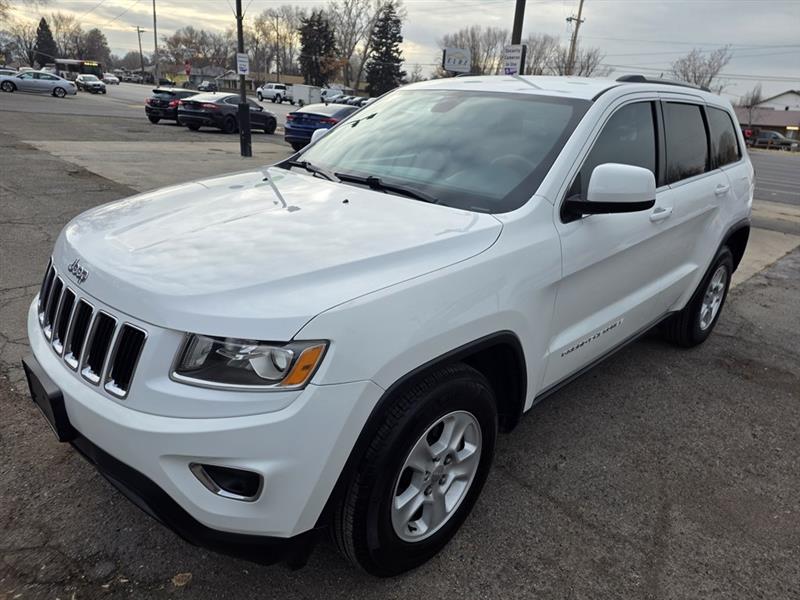 Jeep Grand Cherokee Laredo 2WD 2015