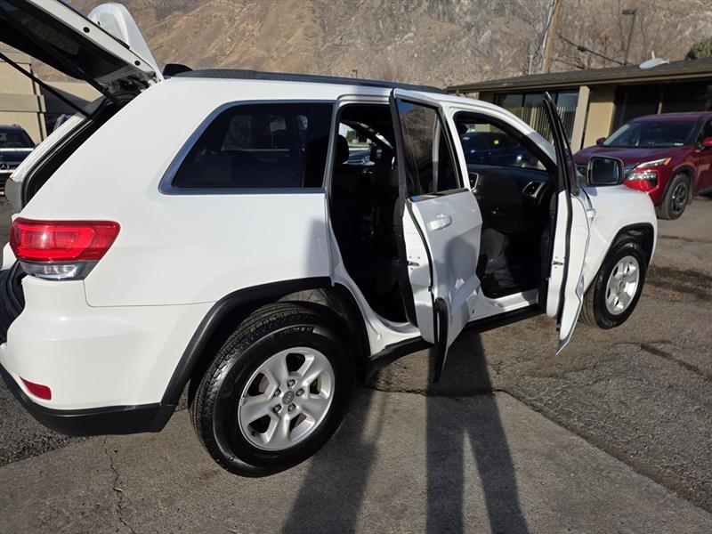 Jeep Grand Cherokee Laredo 2WD 2015
