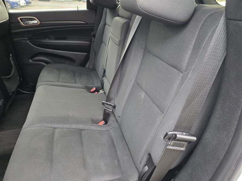 Jeep Grand Cherokee Laredo 2WD 2015