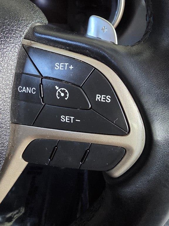 Jeep Grand Cherokee Laredo 2WD 2015