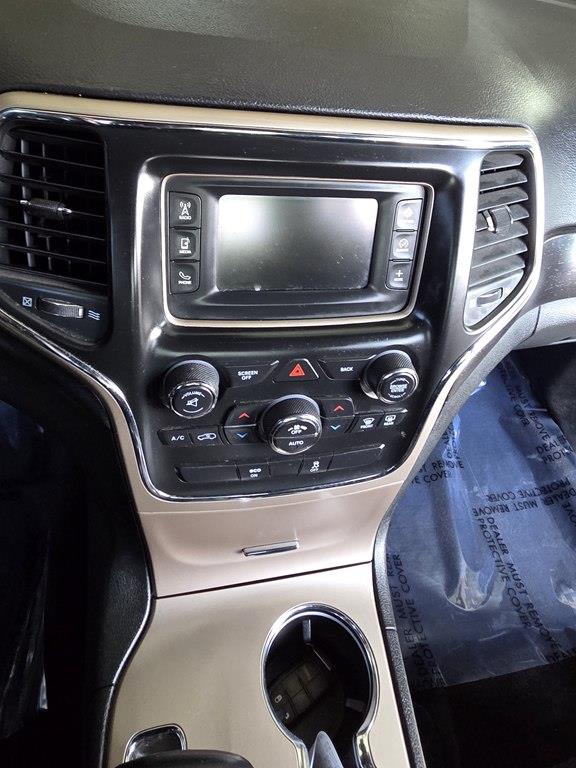 Jeep Grand Cherokee Laredo 2WD 2015