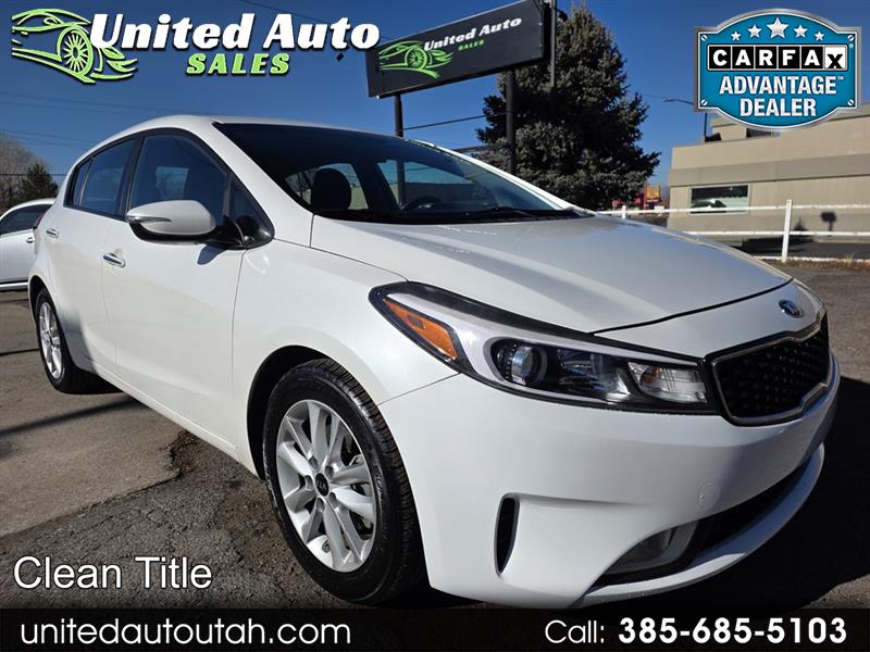 Kia Forte 5-Door LX 2017