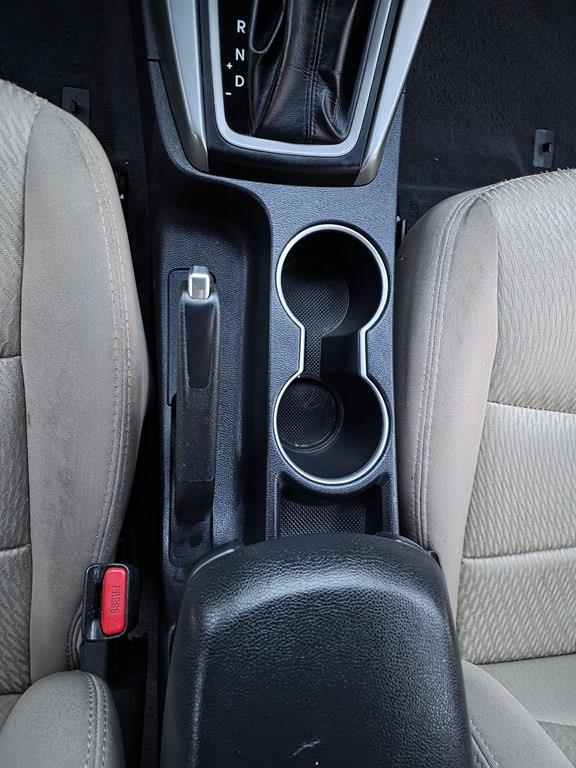 Hyundai Elantra SE 6AT 2016