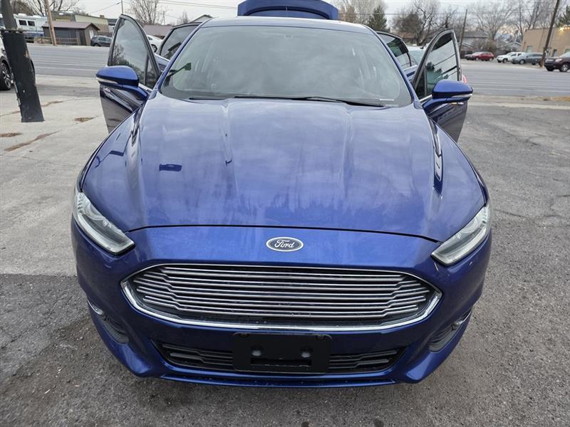 Ford Fusion SE 2015