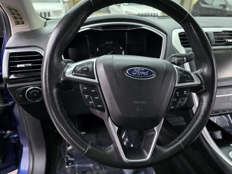 Ford Fusion SE 2015