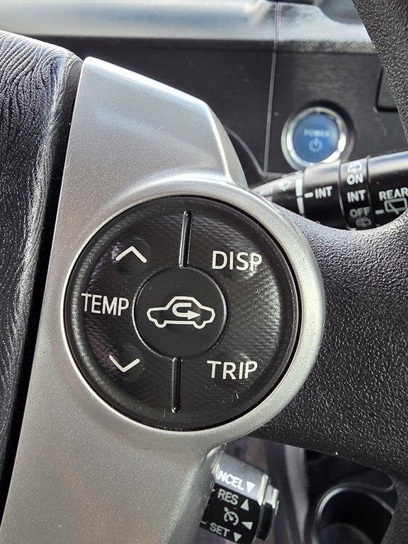 Toyota Prius c Four 2014