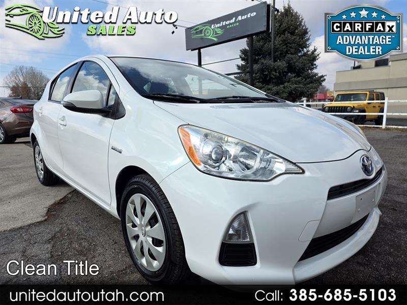 2014 Toyota Prius c Four