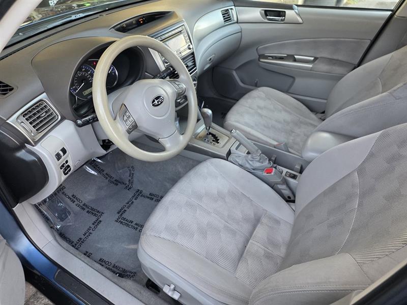 Subaru Forester 2.5X Premium 2010