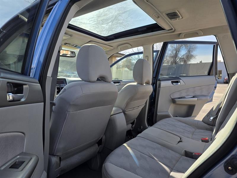 Subaru Forester 2.5X Premium 2010