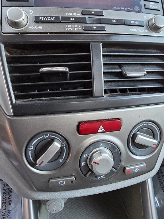 Subaru Forester 2.5X Premium 2010