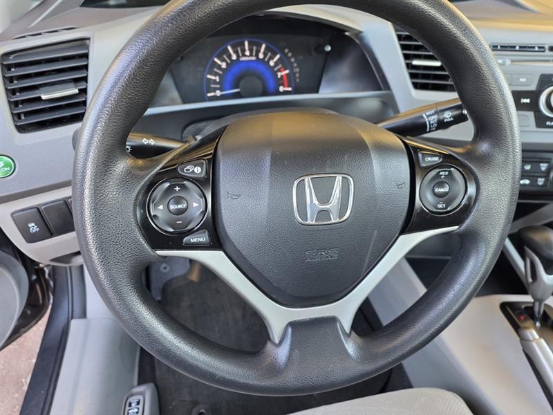 Honda Civic LX Sedan 5-Speed AT 2012