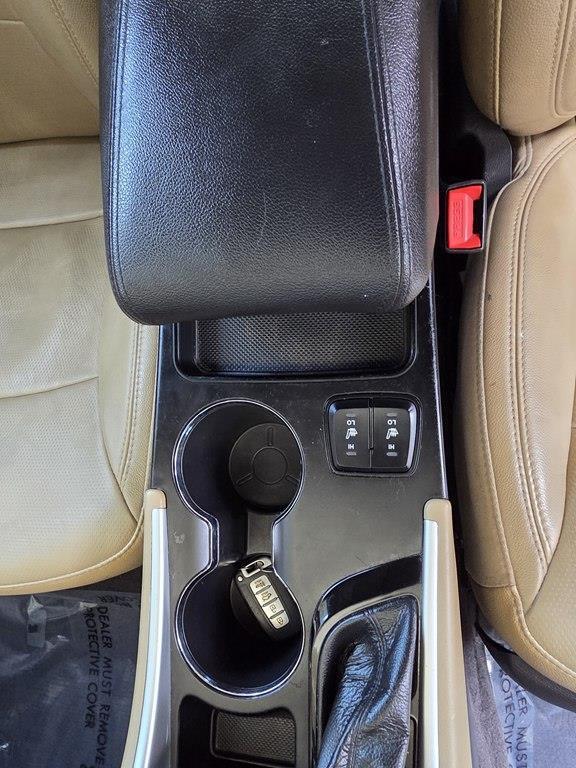 Hyundai Sonata SE Auto 2013