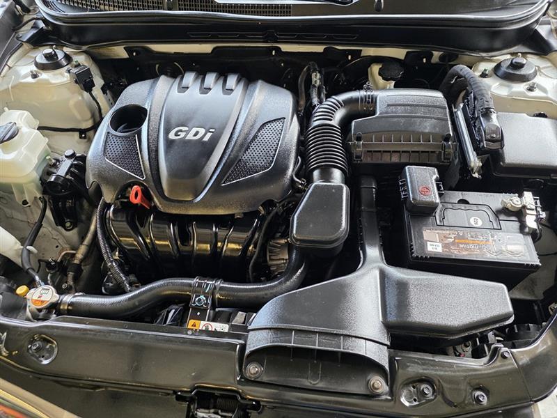 Hyundai Sonata SE Auto 2013