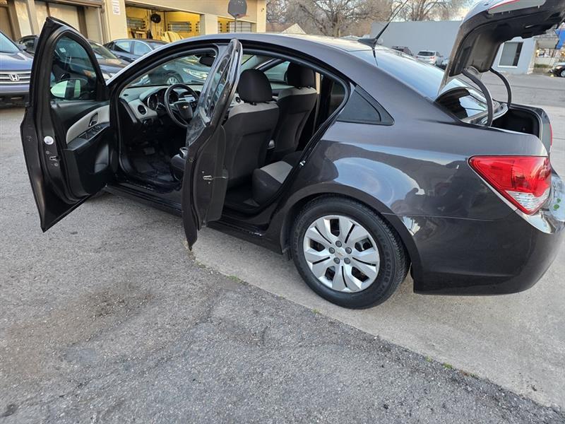 Chevrolet Cruze LS Auto 2014