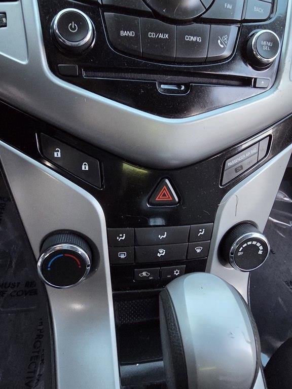 Chevrolet Cruze LS Auto 2014