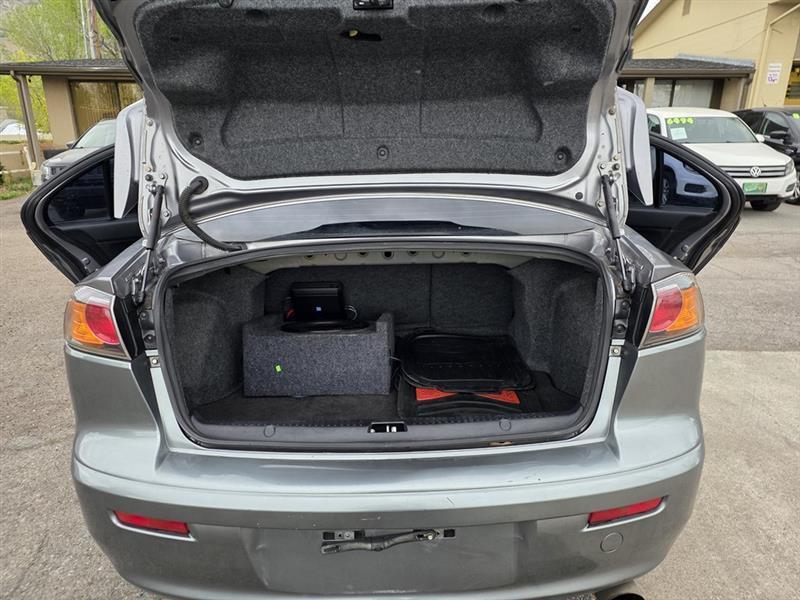 Mitsubishi Lancer GT 2012