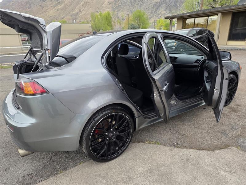 Mitsubishi Lancer GT 2012