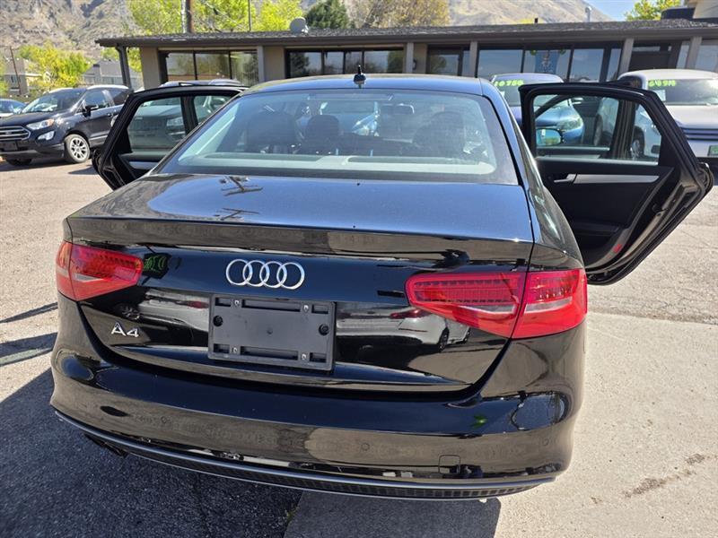 Audi A4 2.0T Premium Plus Sedan 2016