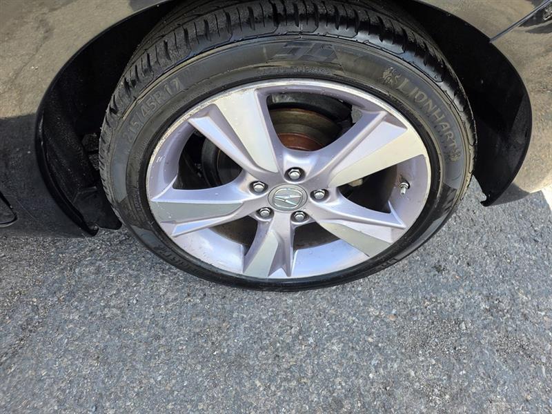 Acura ILX 5-Spd AT w/ Premium Package 2013