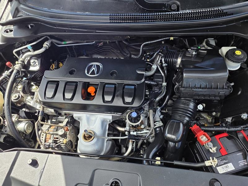 Acura ILX 5-Spd AT w/ Premium Package 2013