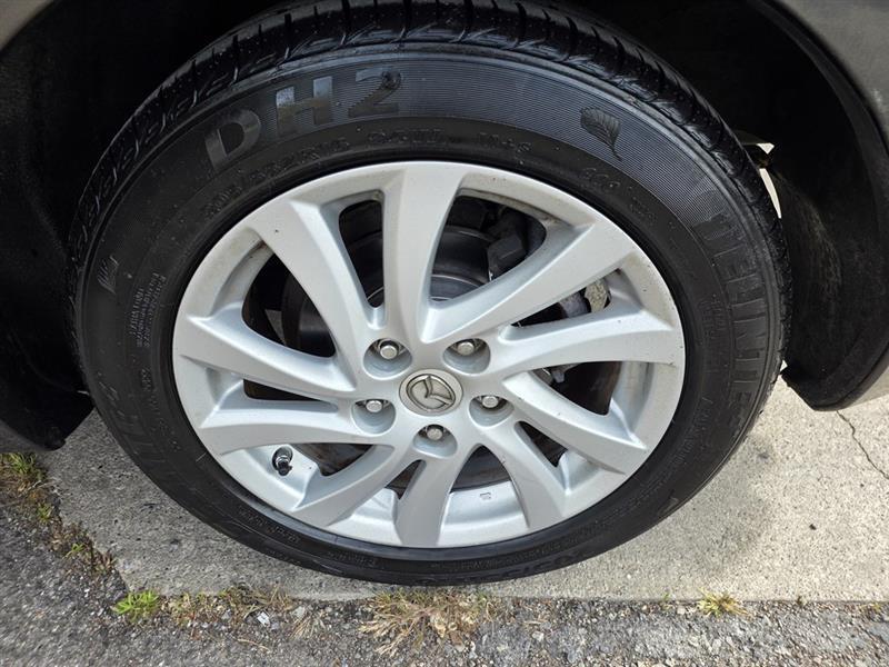 Mazda MAZDA3 I Touring 5-Door 2012