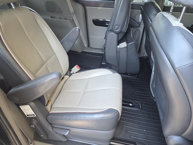 Kia Sedona EX 2016