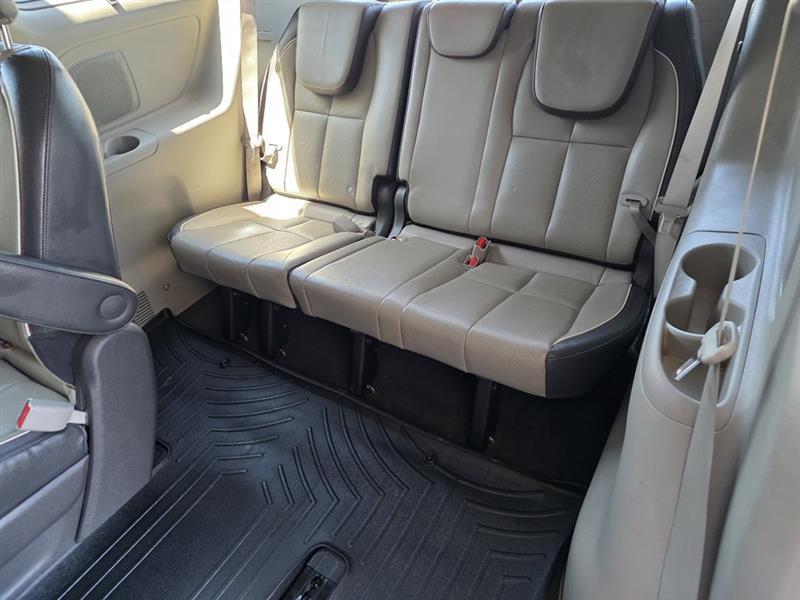 Kia Sedona EX 2016