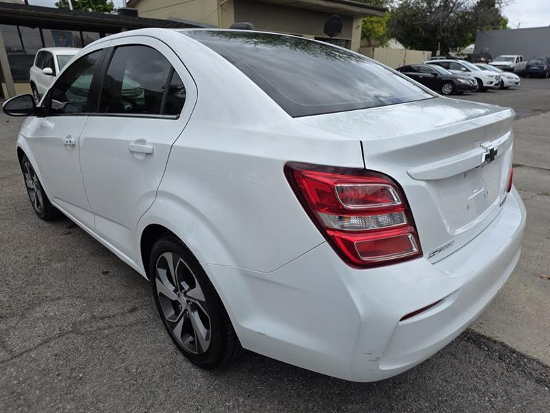 Chevrolet Sonic Premier Auto Sedan 2019
