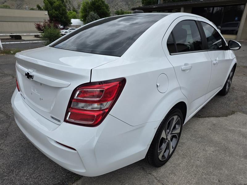 Chevrolet Sonic Premier Auto Sedan 2019