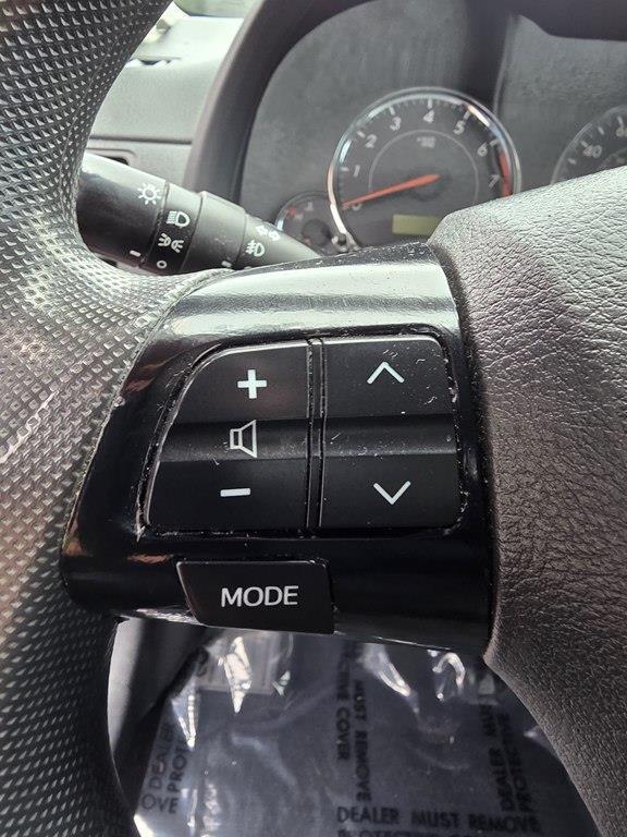 Toyota Corolla Base 5-Speed MT 2011