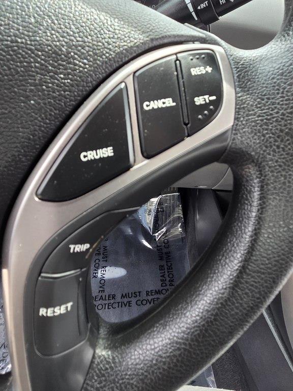 Hyundai Elantra GLS M/T 2013