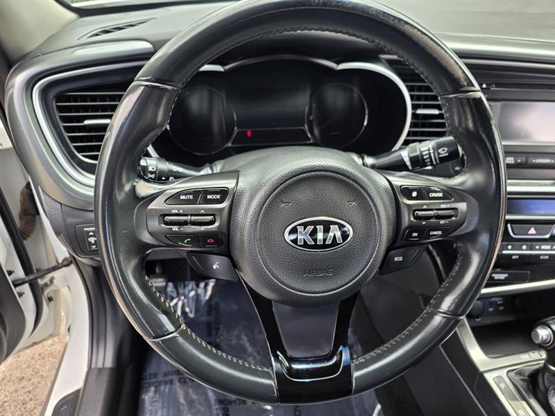Kia Optima Hybrid LX 2016