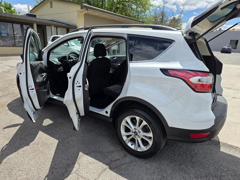 Ford Escape SE 4WD 2017