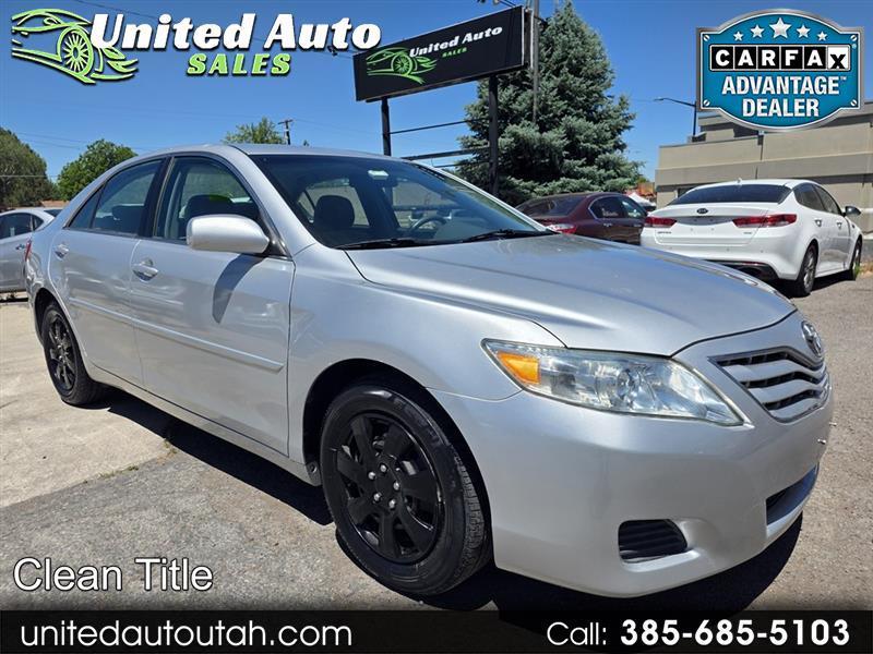 Toyota Camry SE 6-Spd MT 2010