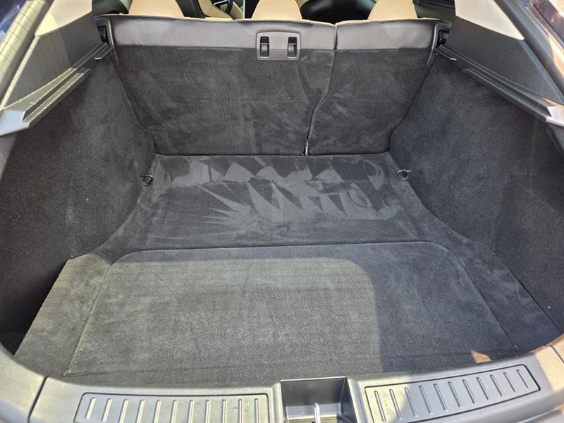 Tesla Model S Base 2014