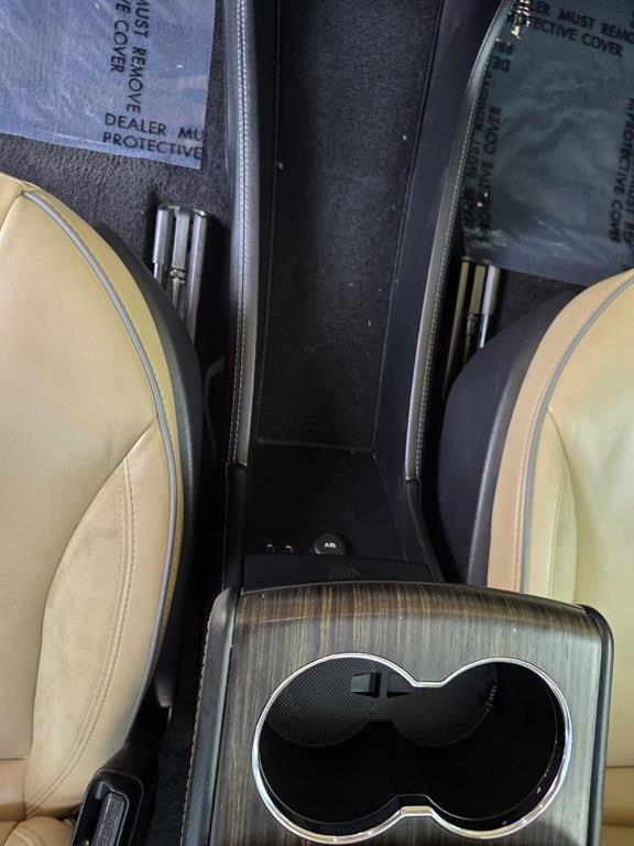 Tesla Model S Base 2014