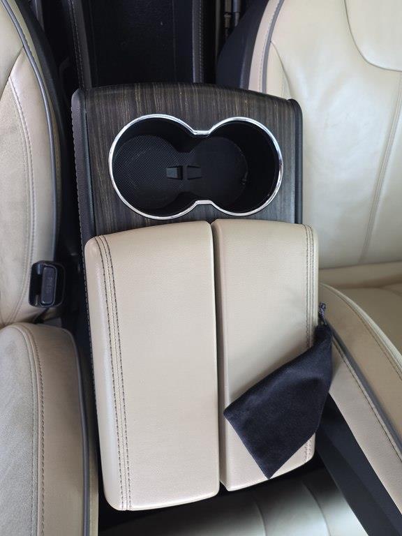 Tesla Model S Base 2014