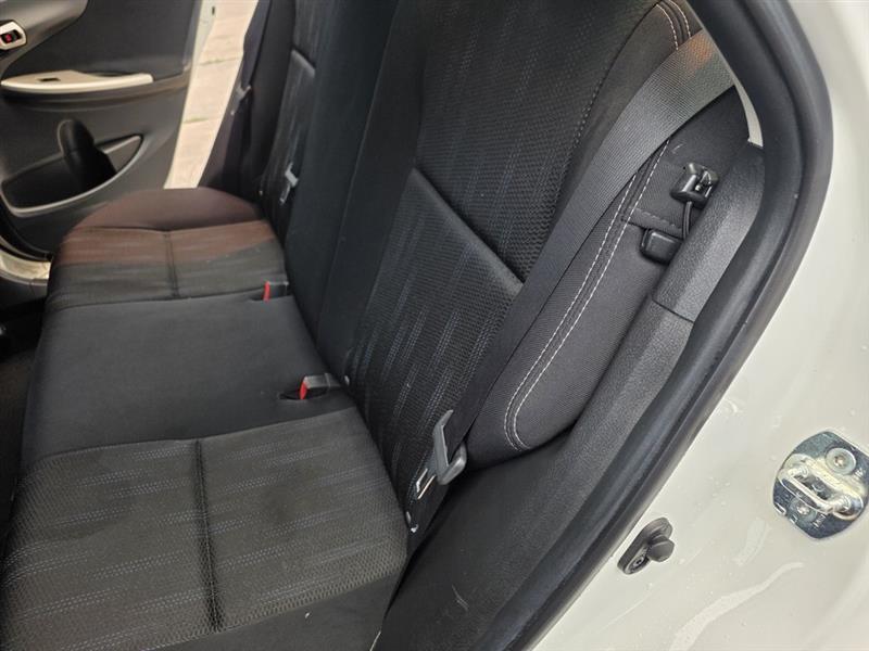 Toyota Corolla  2012