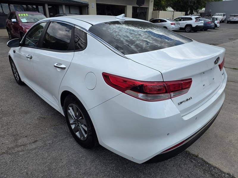 Kia Optima  2018