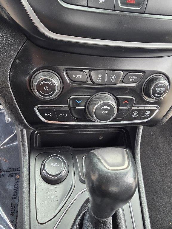 Jeep Cherokee  2020