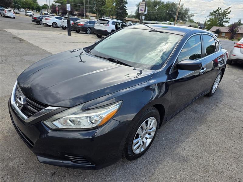 Nissan Altima  2016