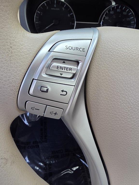 Nissan Altima  2016