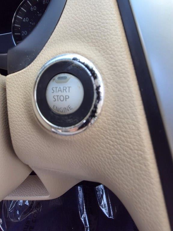 Nissan Altima  2016