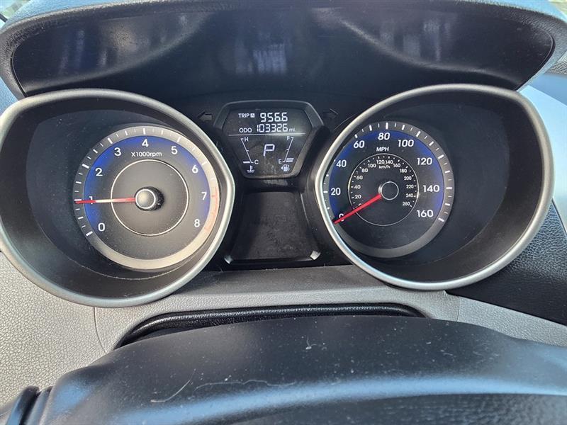 Hyundai Elantra  2013