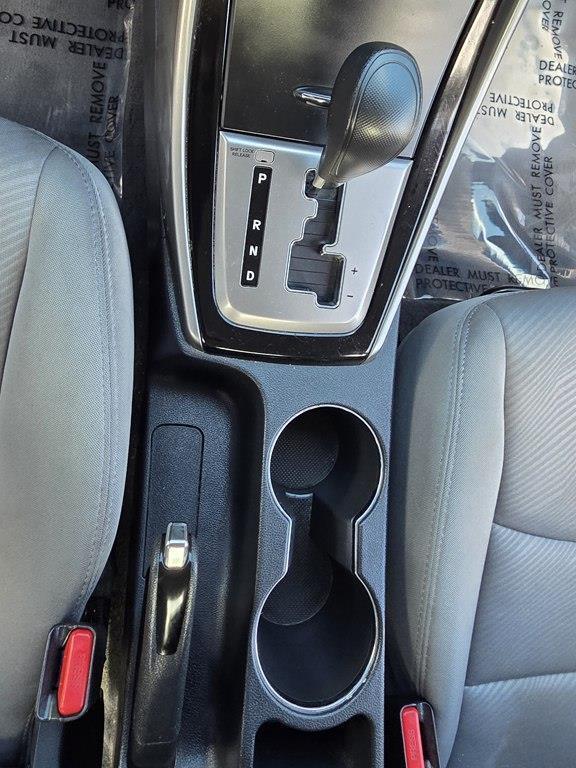 Hyundai Elantra  2013