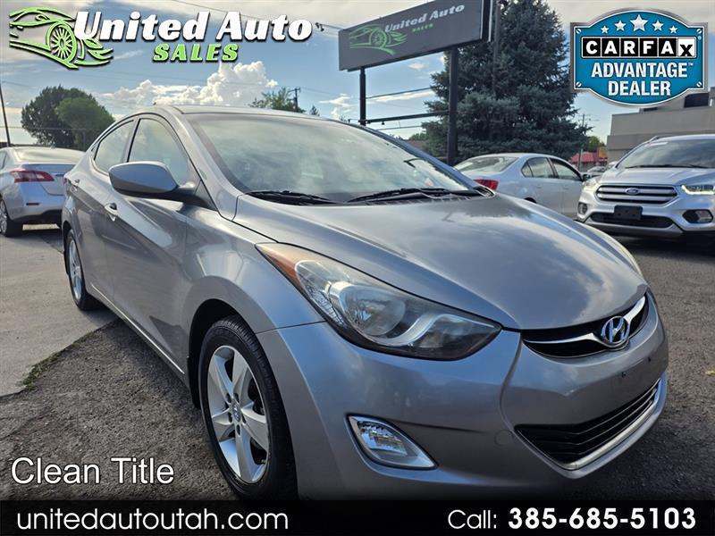 Hyundai Elantra  2013