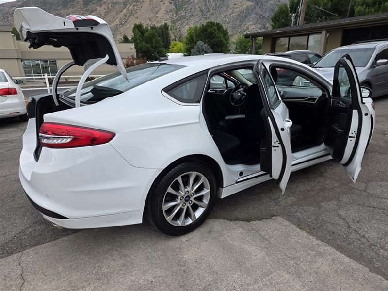 Ford Fusion  2017
