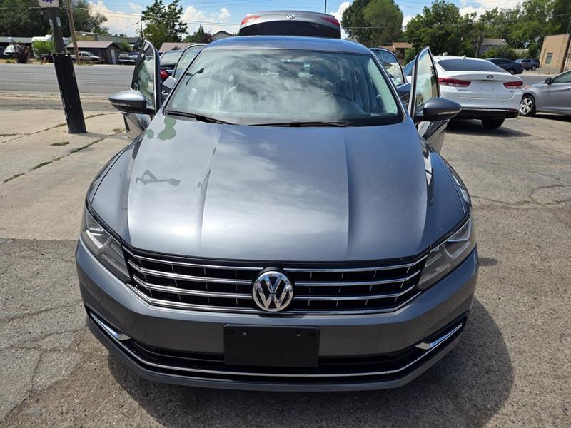 Volkswagen Passat  2016