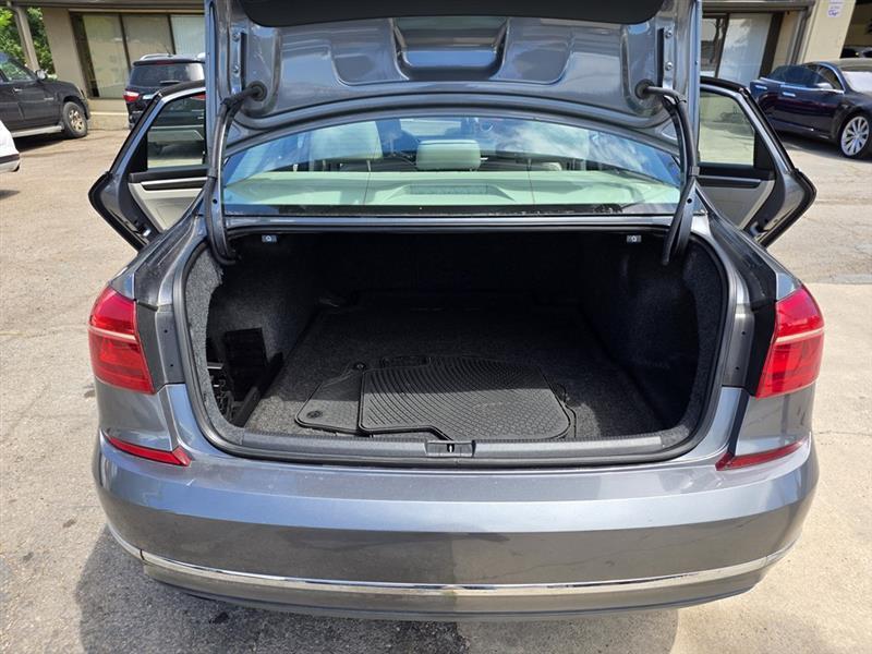 Volkswagen Passat  2016